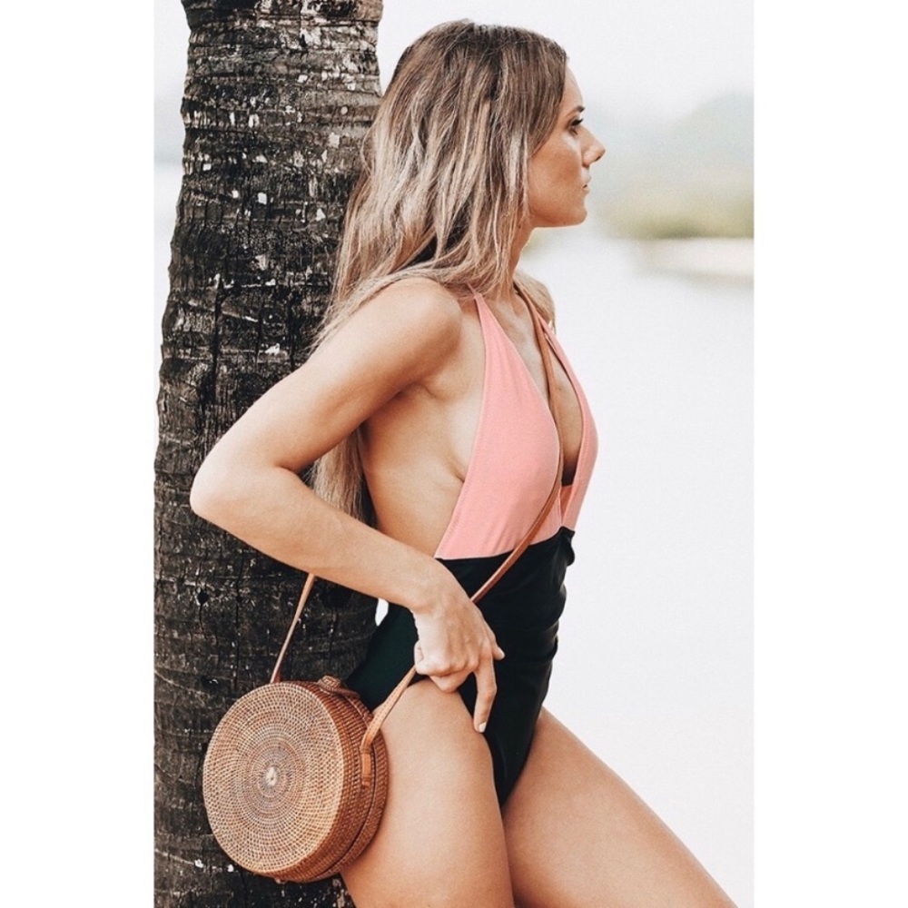 Cupshe NWOT Fragrant memory one piece